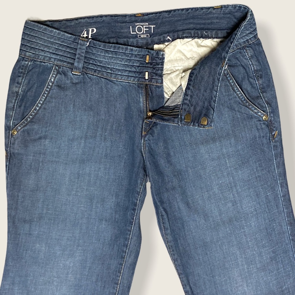 LIKE NEW LOFT Petite Bootcut Jeans - Picture 3 of 7